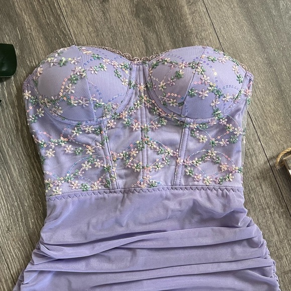 SHEIN Strapless Sweetheart Corset Floral Ruched Mini Dress in Purple. Size XS - Picture 5 of 16